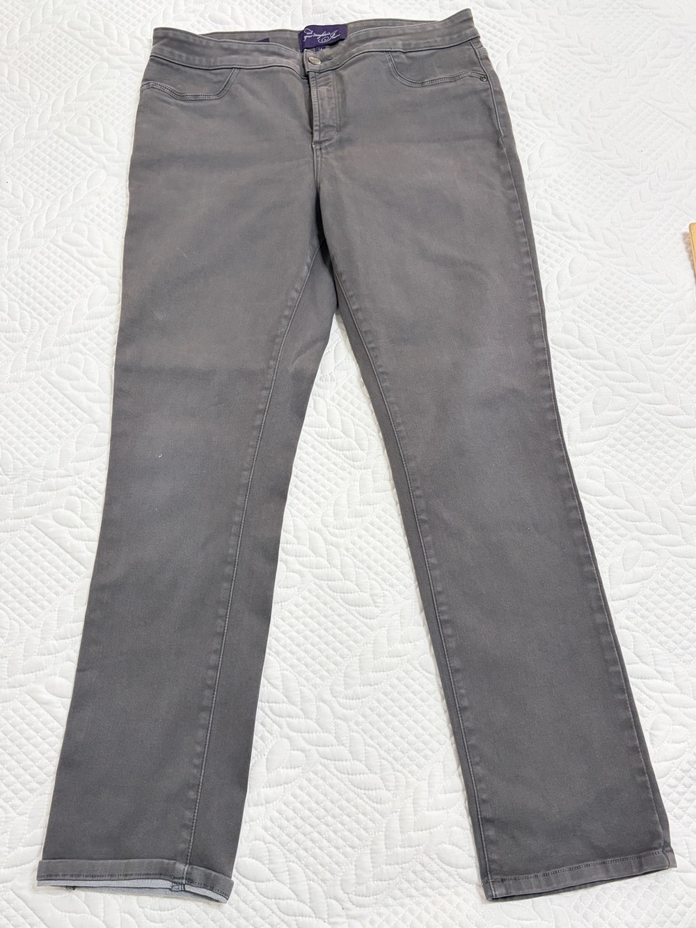 NYDJ Straight Leg Jeans in Gray